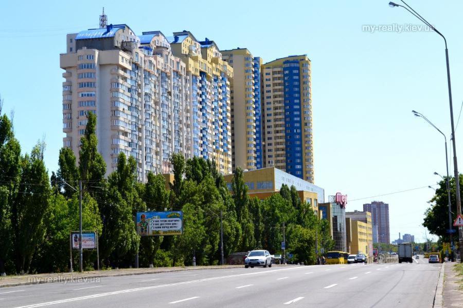 Квартира В Мега Сити Kyiv Exterior photo